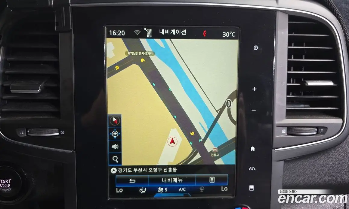 Renault (Samsung) QM6 2016 2.0 автомат (гидро), фото 14 Renault (Samsung) QM6 2016 2.0 автомат (гидро), фото 14