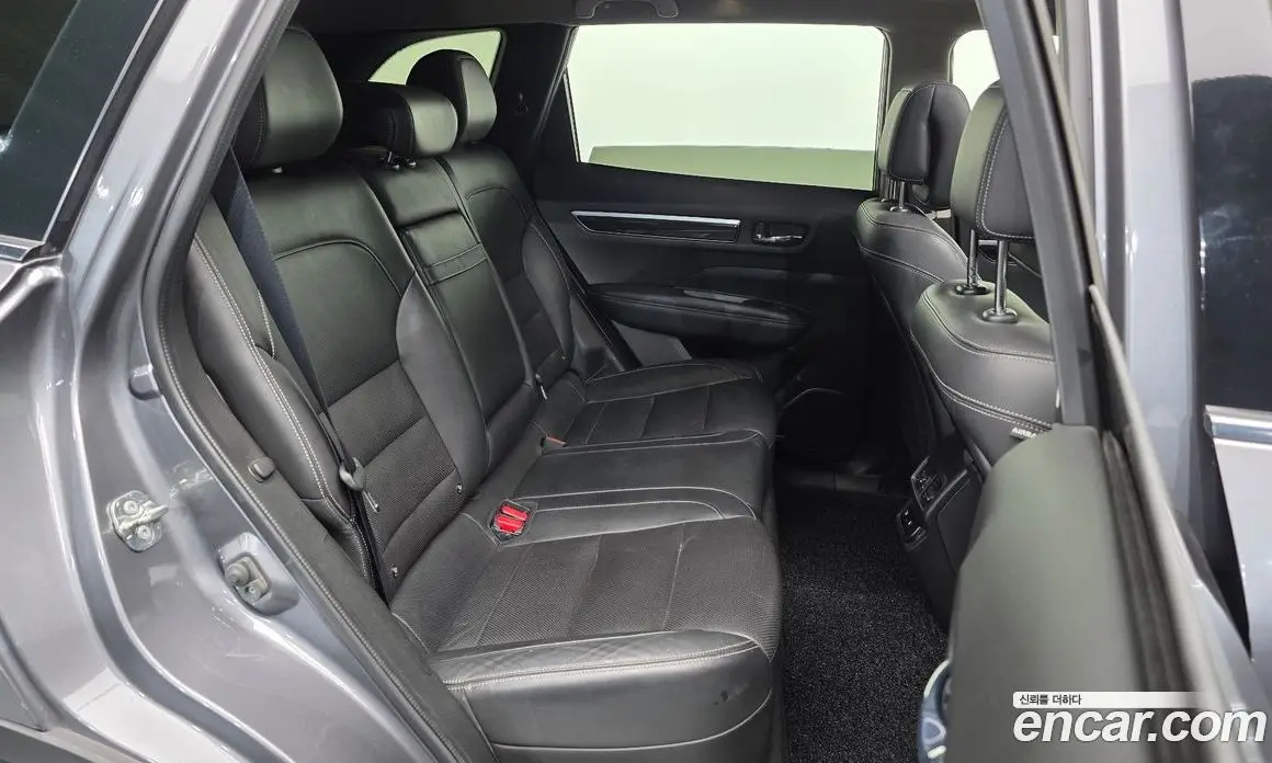 Renault (Samsung) QM6 2016 2.0 автомат (гидро), фото 12 Renault (Samsung) QM6 2016 2.0 автомат (гидро), фото 12