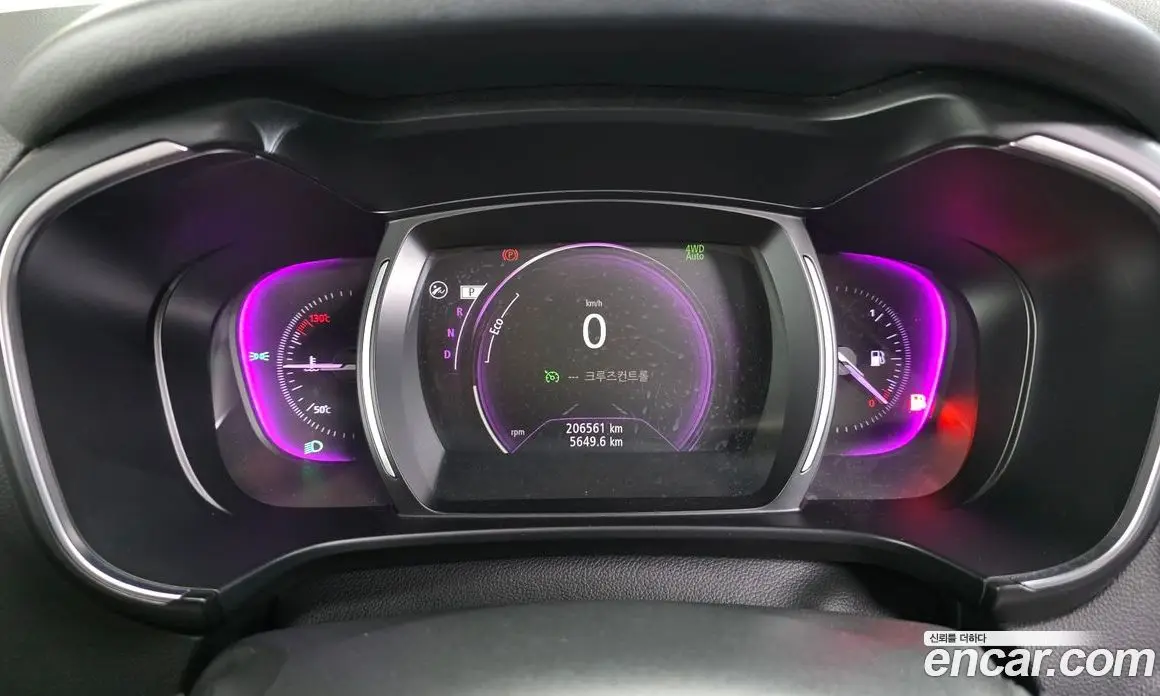 Renault (Samsung) QM6 2016 2.0 автомат (гидро), фото 8 Renault (Samsung) QM6 2016 2.0 автомат (гидро), фото 8