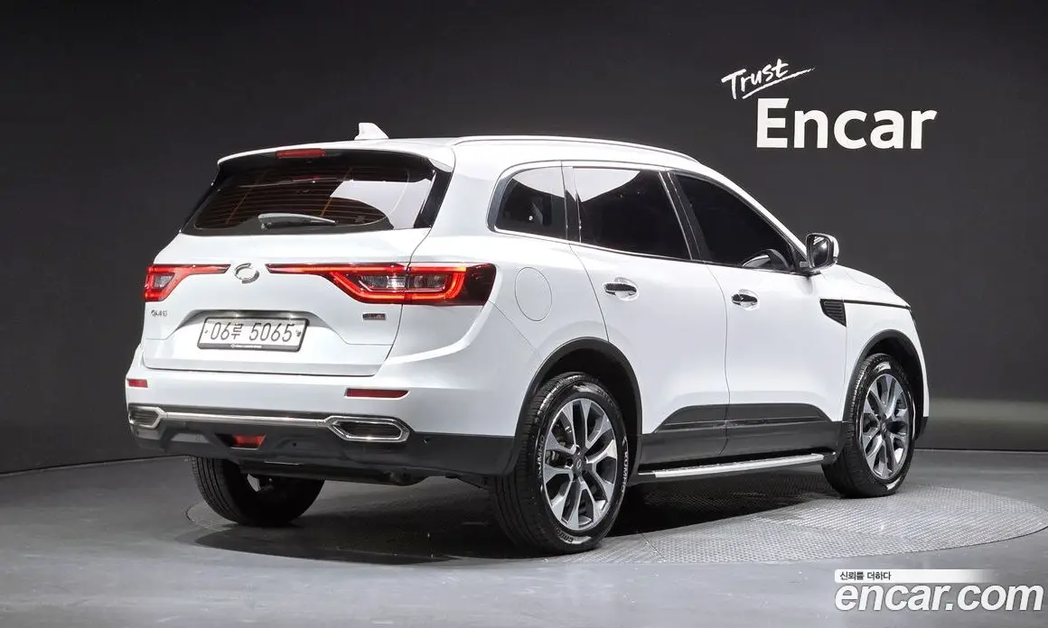 Renault (Samsung) QM6 2019 2.0 автомат (гидро), фото 1 Renault (Samsung) QM6 2019 2.0 автомат (гидро), фото 1