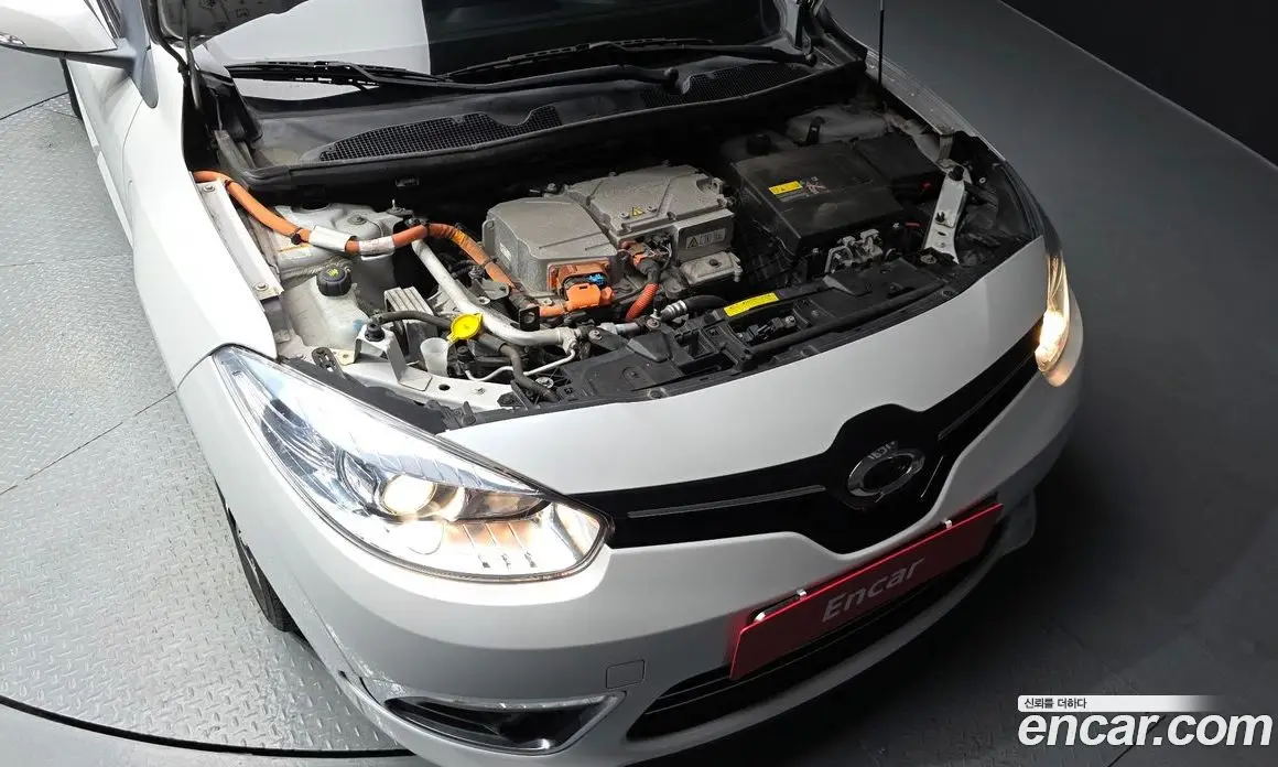 Renault (Samsung) SM3 2017 автомат (гидро), фото 5 Renault (Samsung) SM3 2017 автомат (гидро), фото 5