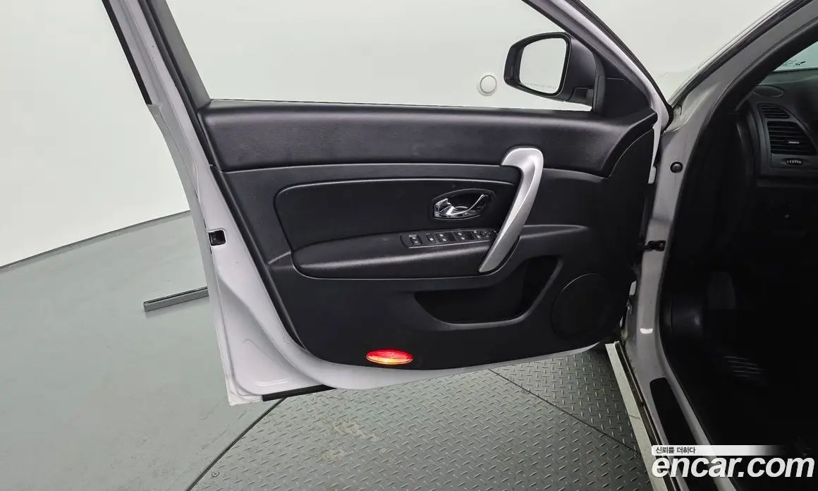 Renault (Samsung) SM5 2015 2.0 автомат (гидро), фото 14