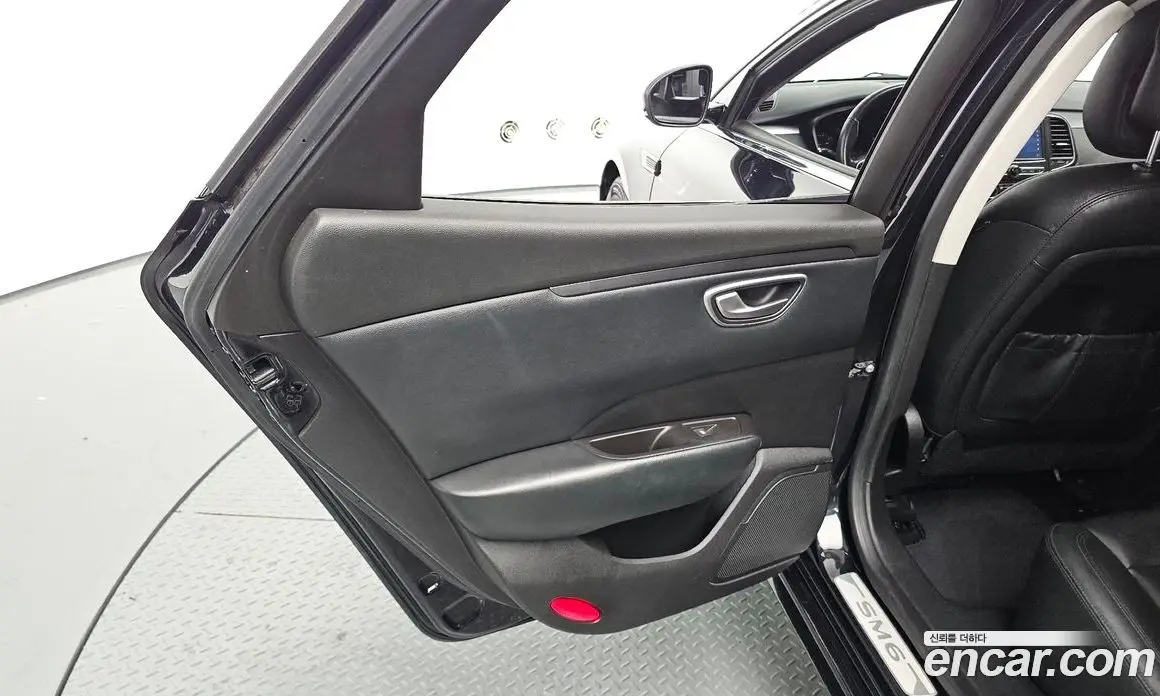Renault (Samsung) SM6 2016 2.0 автомат (гидро), фото 14 Renault (Samsung) SM6 2016 2.0 автомат (гидро), фото 14
