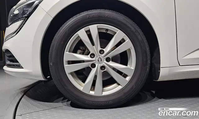 Renault (Samsung) SM6 2017 2.0 автомат (гидро), миниатюра 5 Renault (Samsung) SM6 2017 2.0 автомат (гидро), миниатюра 5