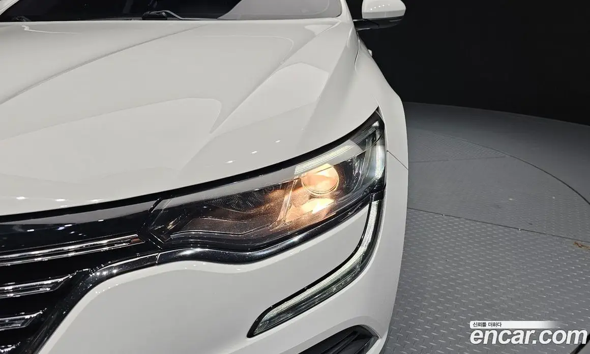 Renault (Samsung) SM6 2017 2.0 автомат (гидро), фото 8 Renault (Samsung) SM6 2017 2.0 автомат (гидро), фото 8