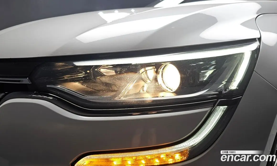 Renault (Samsung) SM6 2017 2.0 автомат (гидро), фото 8 Renault (Samsung) SM6 2017 2.0 автомат (гидро), фото 8
