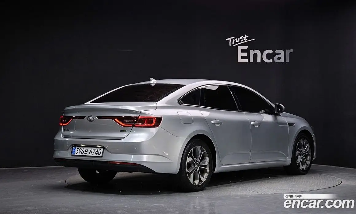 Renault (Samsung) SM6 2018 2.0 автомат (гидро), фото 2 Renault (Samsung) SM6 2018 2.0 автомат (гидро), фото 2