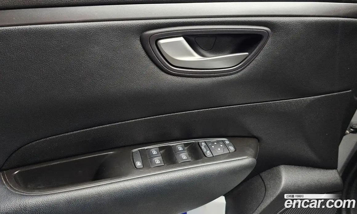 Renault (Samsung) SM6 2018 2.0 автомат (гидро), фото 16 Renault (Samsung) SM6 2018 2.0 автомат (гидро), фото 16
