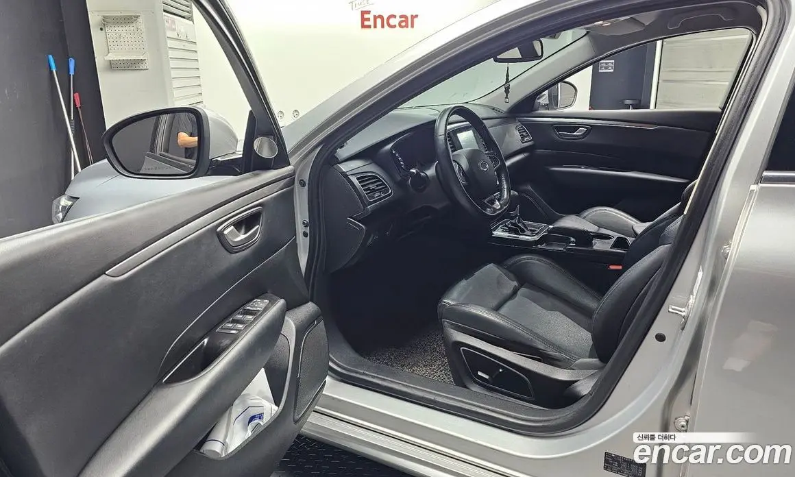 Renault (Samsung) SM6 2018 2.0 автомат (гидро), фото 10 Renault (Samsung) SM6 2018 2.0 автомат (гидро), фото 10