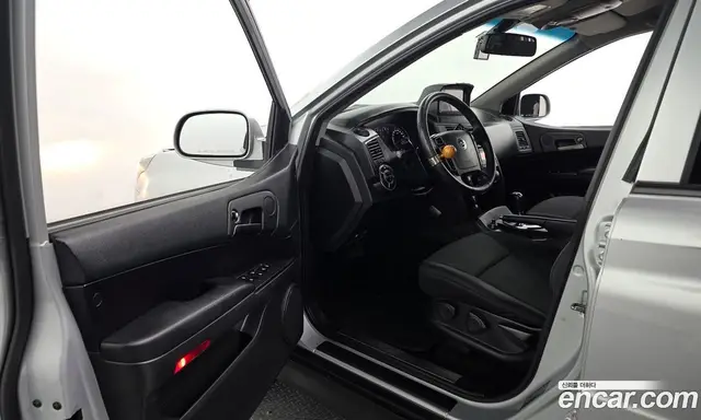 SsangYong Korando 2013 2.0 автомат (гидро), миниатюра 10