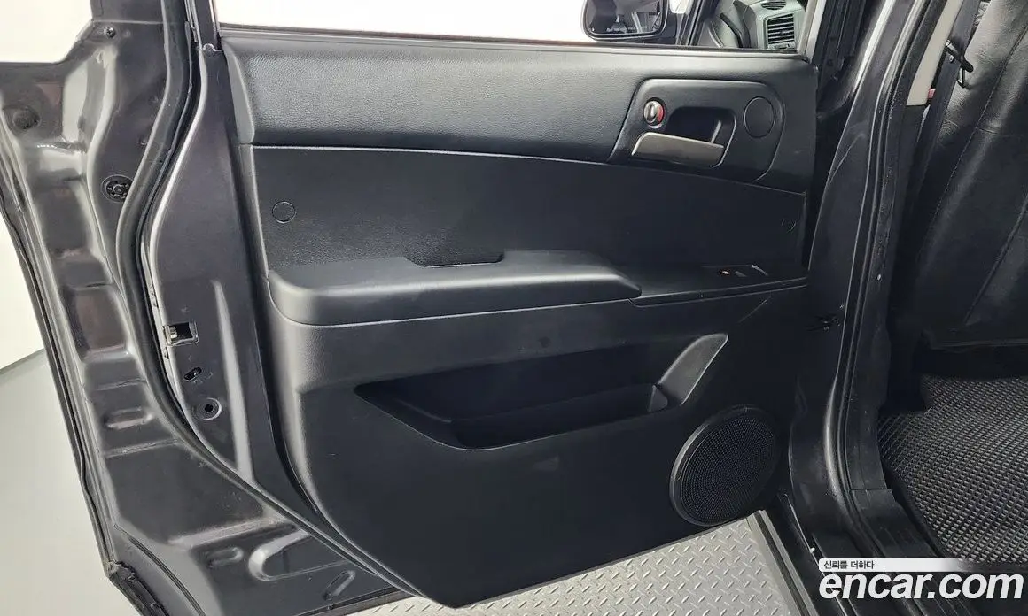 SsangYong Korando 2015 2.0 автомат (гидро), фото 15