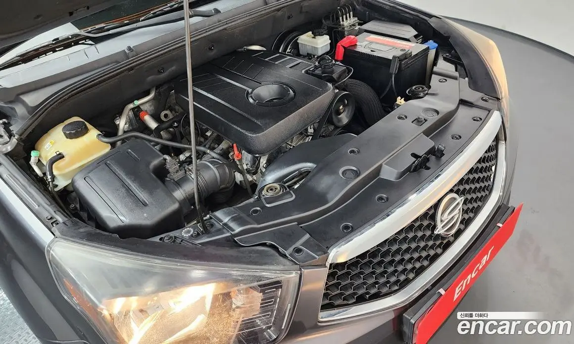 SsangYong Korando 2015 2.0 автомат (гидро), фото 6