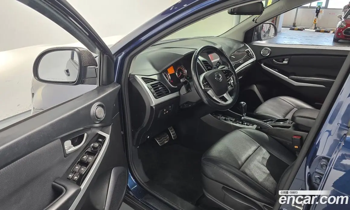 SsangYong Korando 2017 2.2 автомат (гидро), фото 13