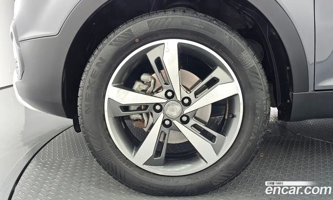 SsangYong Korando 2017 2.2 автомат (гидро), фото 4 SsangYong Korando 2017 2.2 автомат (гидро), фото 4