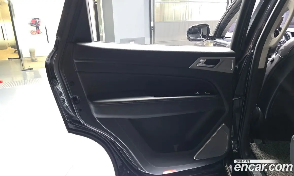 SsangYong Rexton 2017 2.2 автомат (гидро), фото 15
