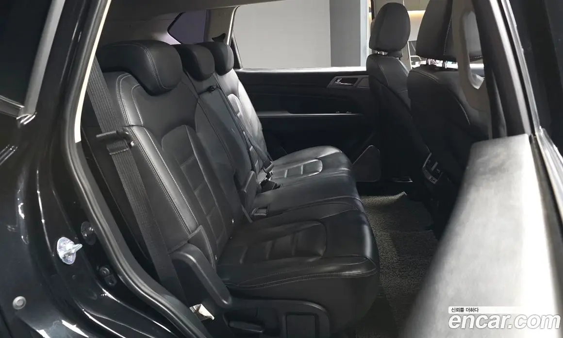 SsangYong Rexton 2017 2.2 автомат (гидро), фото 18