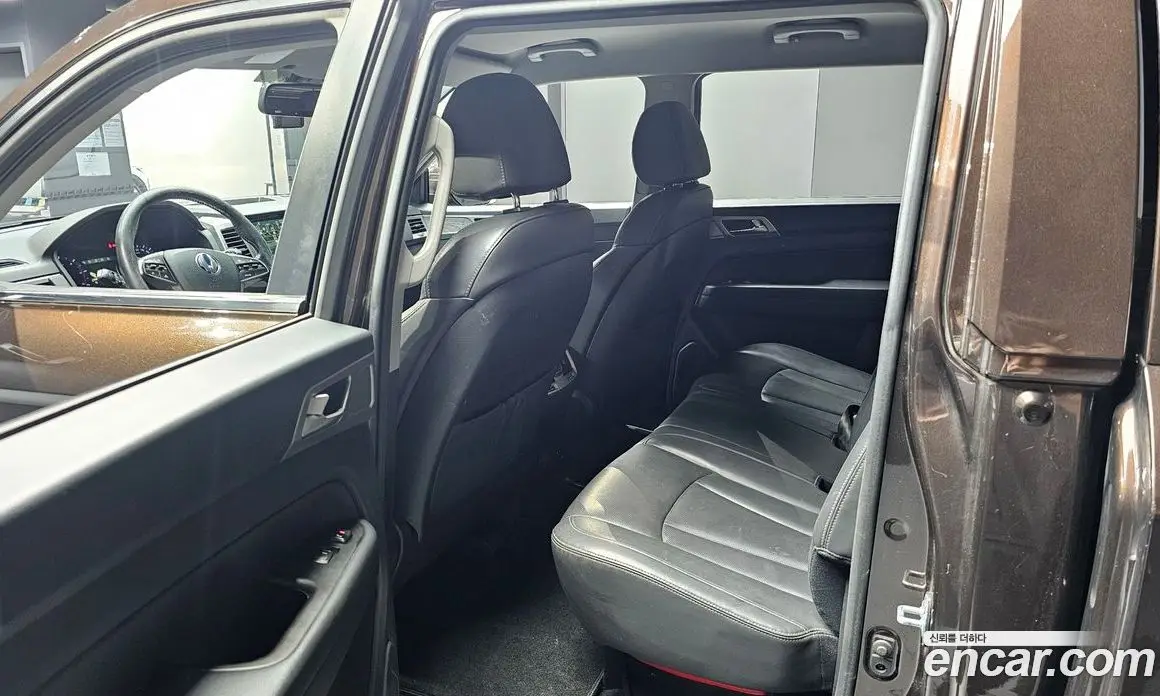 SsangYong Rexton 2018 2.2 автомат (гидро), фото 16 SsangYong Rexton 2018 2.2 автомат (гидро), фото 16