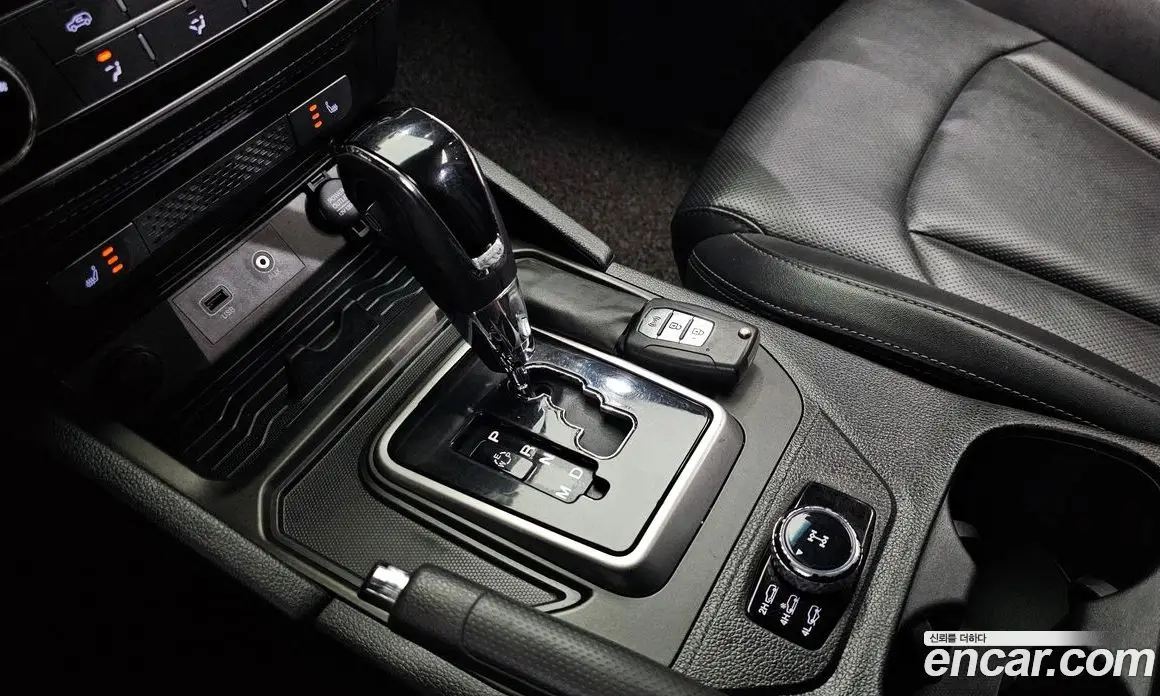SsangYong Rexton 2018 2.2 автомат (гидро), фото 12 SsangYong Rexton 2018 2.2 автомат (гидро), фото 12
