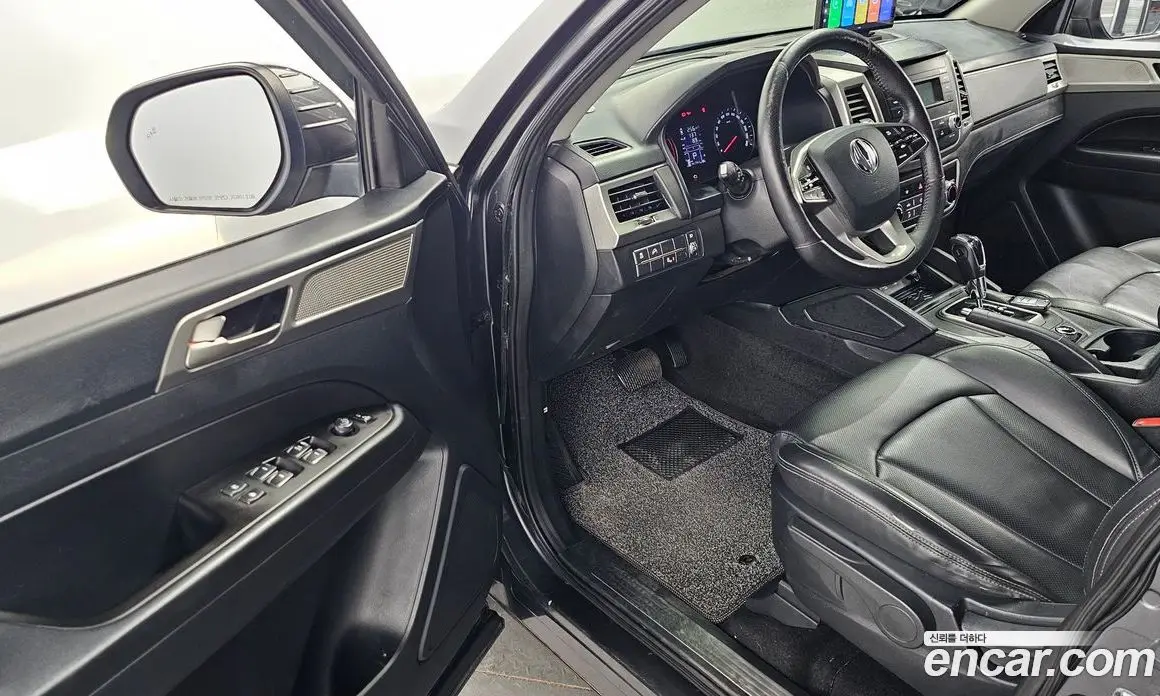 SsangYong Rexton 2018 2.2 автомат (гидро), фото 13 SsangYong Rexton 2018 2.2 автомат (гидро), фото 13