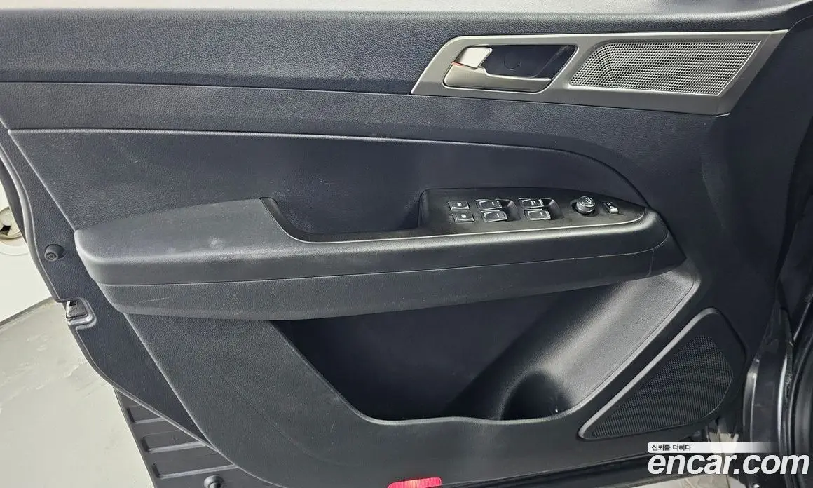SsangYong Rexton 2018 2.2 автомат (гидро), фото 14 SsangYong Rexton 2018 2.2 автомат (гидро), фото 14