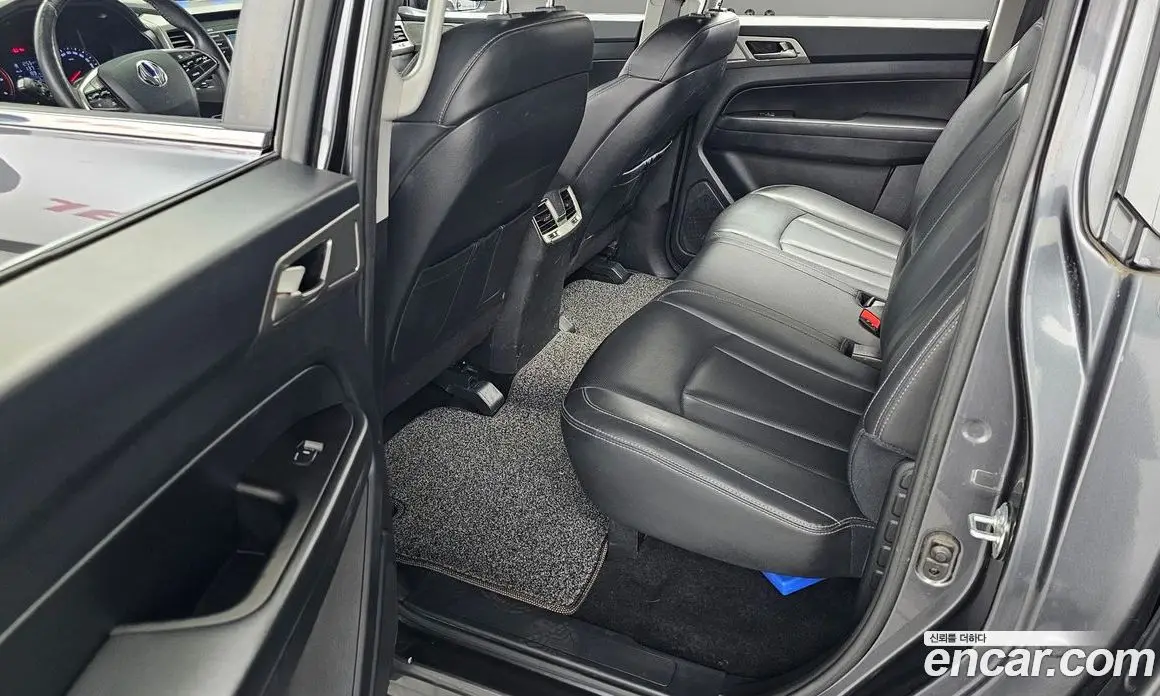 SsangYong Rexton 2018 2.2 автомат (гидро), фото 18 SsangYong Rexton 2018 2.2 автомат (гидро), фото 18