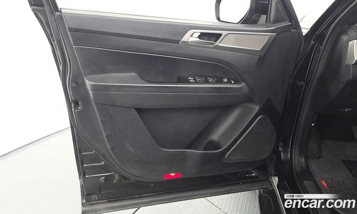 SsangYong Rexton 2019 2.2 автомат (гидро), фото 13 SsangYong Rexton 2019 2.2 автомат (гидро), фото 13