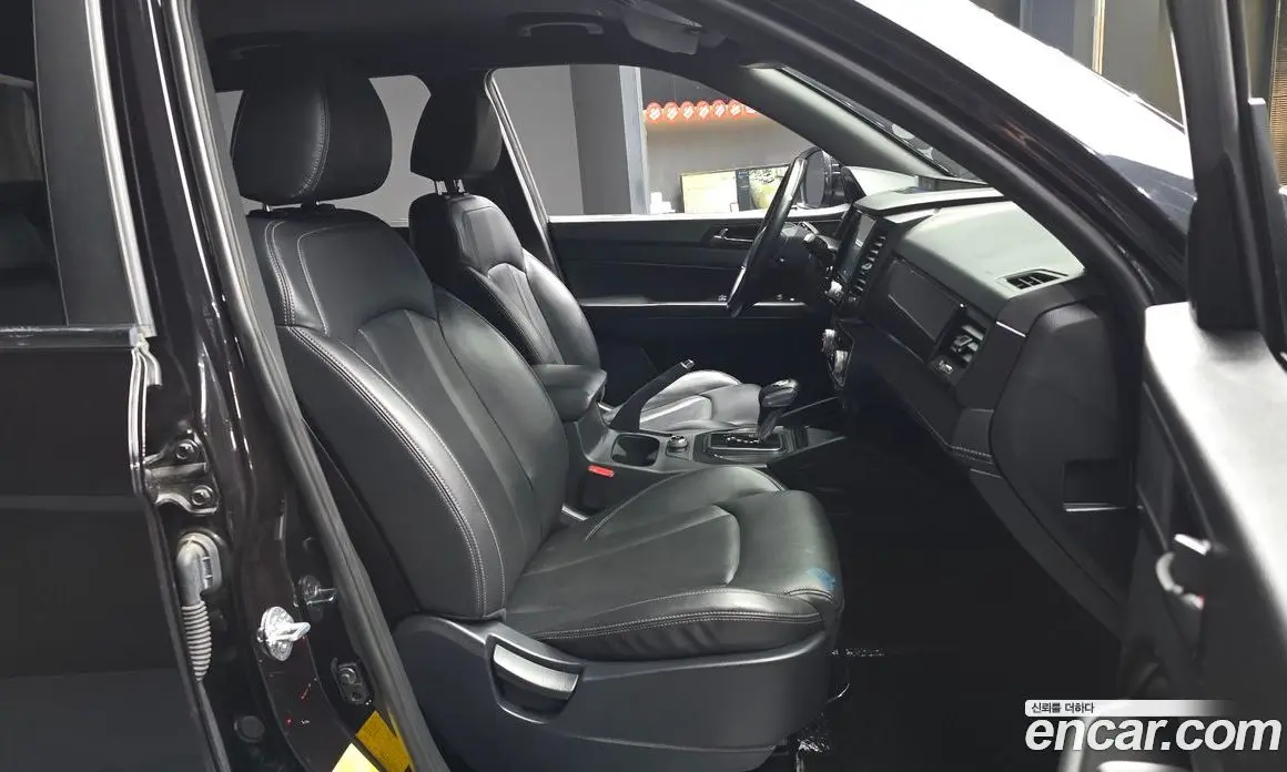 SsangYong Rexton 2020 2.2 автомат (гидро), фото 17