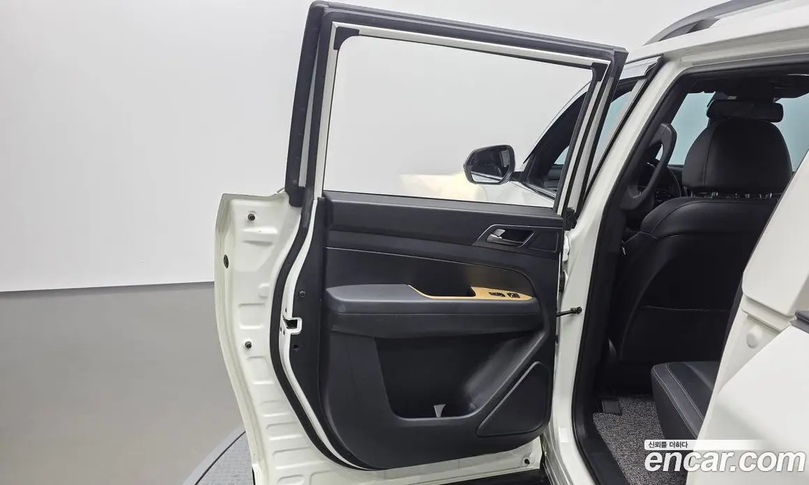 SsangYong Rexton 2021 2.2 автомат (гидро), фото 15