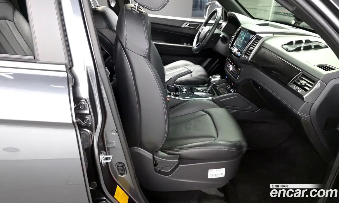 SsangYong Rexton 2023 2.2 автомат (гидро), фото 16