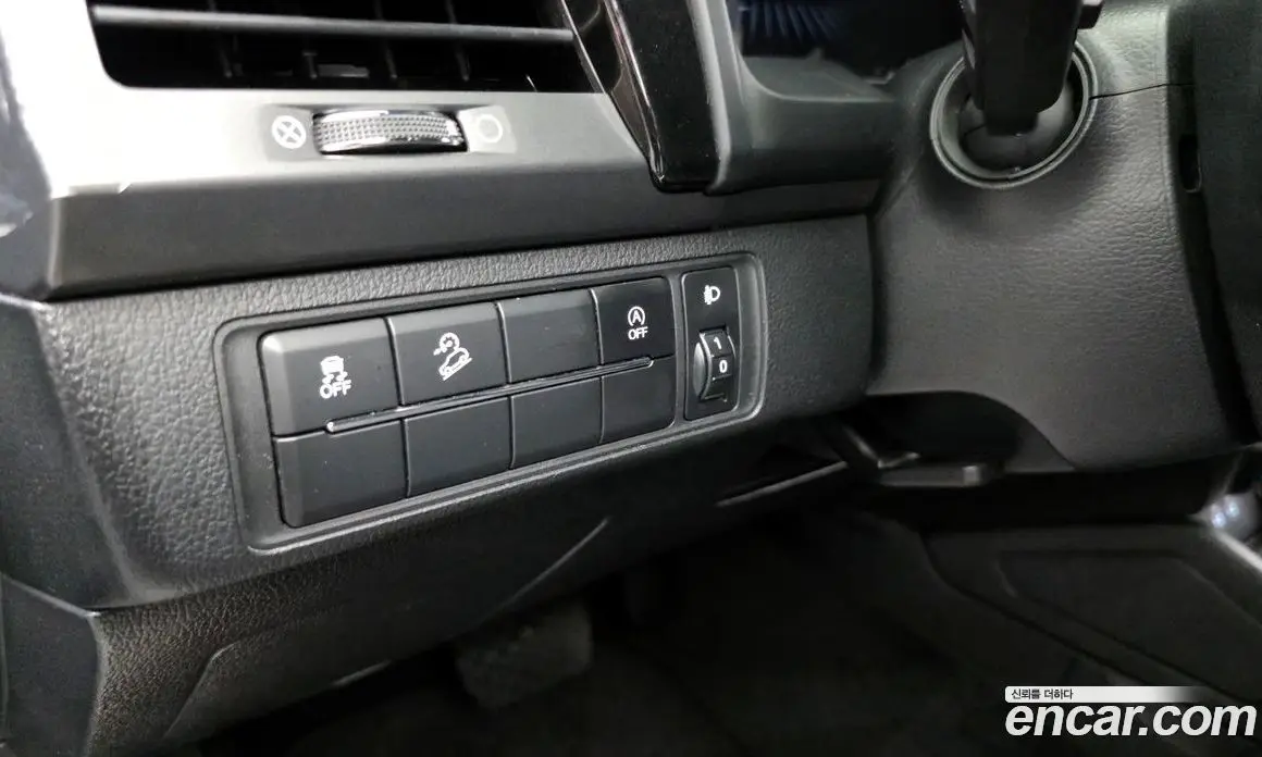 SsangYong Rexton 2023 2.2 автомат (гидро), фото 20