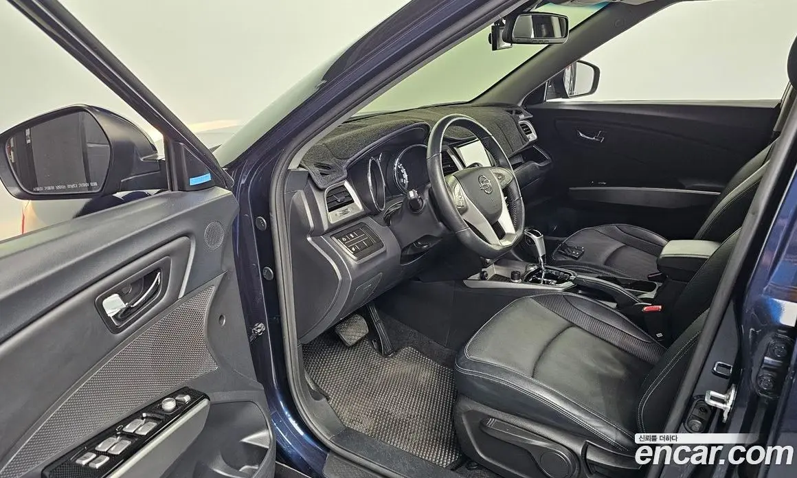 SsangYong TIBOLI 2015 1.6 автомат (гидро), фото 13