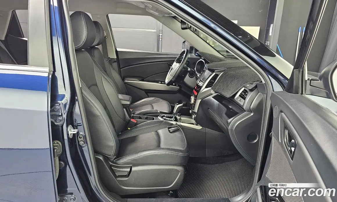 SsangYong TIBOLI 2015 1.6 автомат (гидро), фото 18