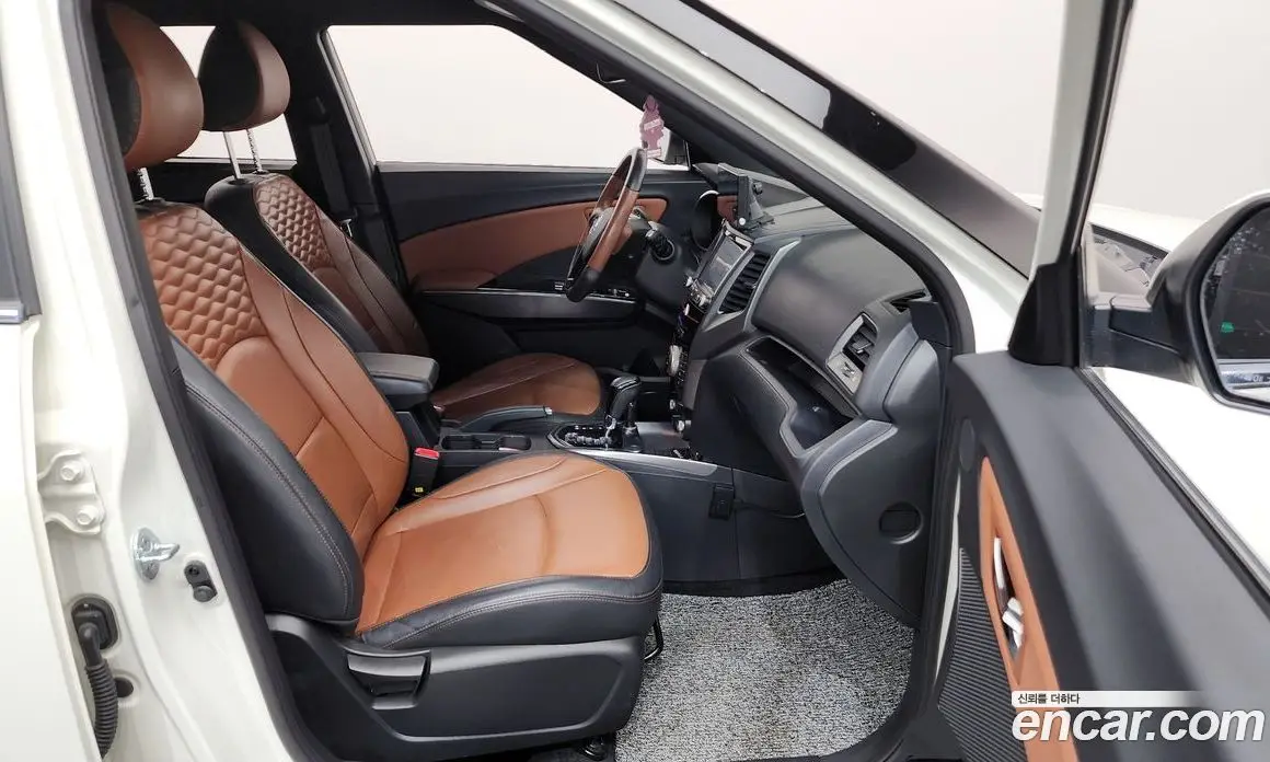 SsangYong TIBOLI 2017 1.6 автомат (гидро), фото 16 SsangYong TIBOLI 2017 1.6 автомат (гидро), фото 16