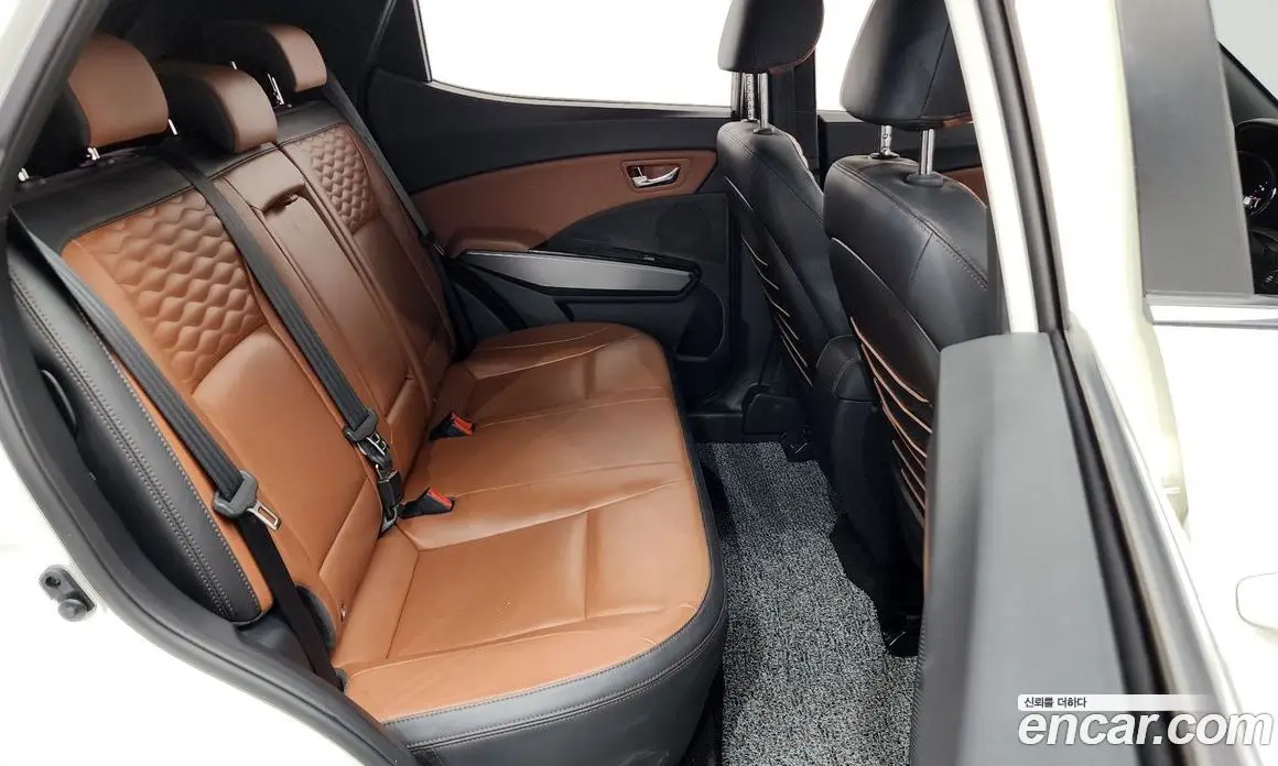 SsangYong TIBOLI 2017 1.6 автомат (гидро), фото 17 SsangYong TIBOLI 2017 1.6 автомат (гидро), фото 17