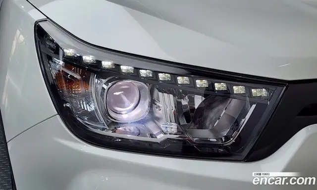 SsangYong TIBOLI 2017 1.6 автомат (гидро), миниатюра 8 SsangYong TIBOLI 2017 1.6 автомат (гидро), миниатюра 8