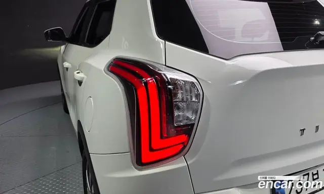 SsangYong TIBOLI 2020 1.5 автомат (гидро), миниатюра 9