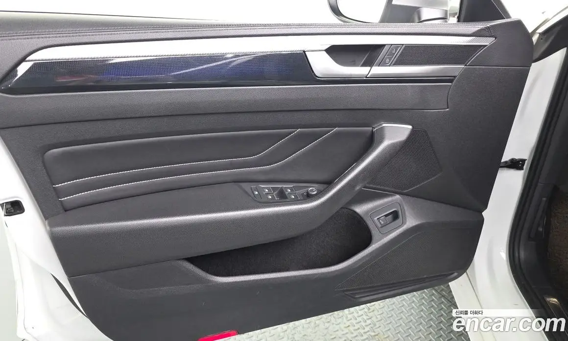 Volkswagen Arteon 2022 2.0 автомат (гидро), фото 14 Volkswagen Arteon 2022 2.0 автомат (гидро), фото 14