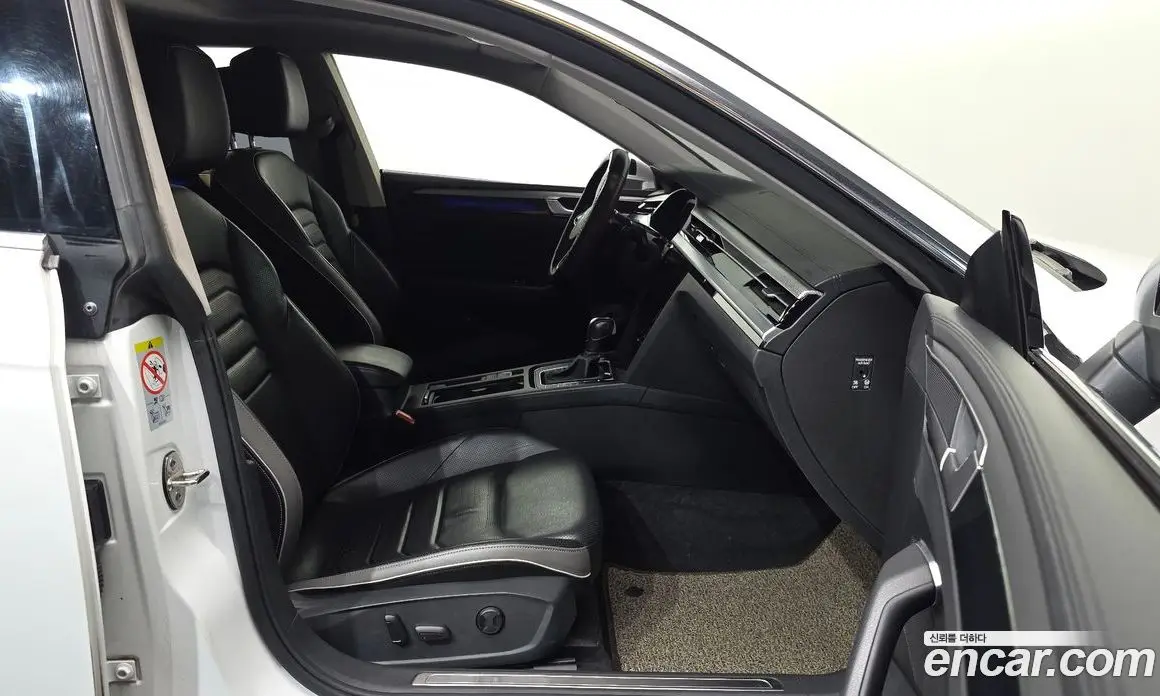 Volkswagen Arteon 2022 2.0 автомат (гидро), фото 17 Volkswagen Arteon 2022 2.0 автомат (гидро), фото 17