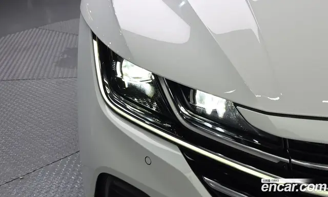 Volkswagen Arteon 2022 2.0 автомат (гидро), миниатюра 8 Volkswagen Arteon 2022 2.0 автомат (гидро), миниатюра 8