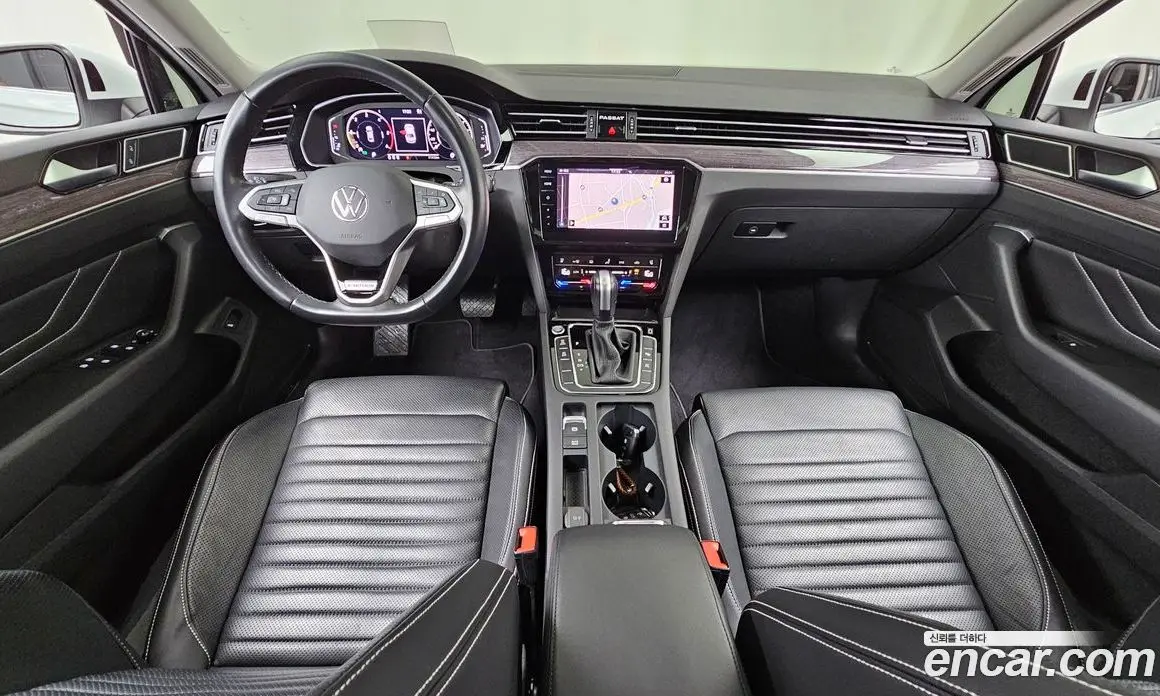 Volkswagen Passat 2021 2.0 автомат (гидро), фото 10 Volkswagen Passat 2021 2.0 автомат (гидро), фото 10