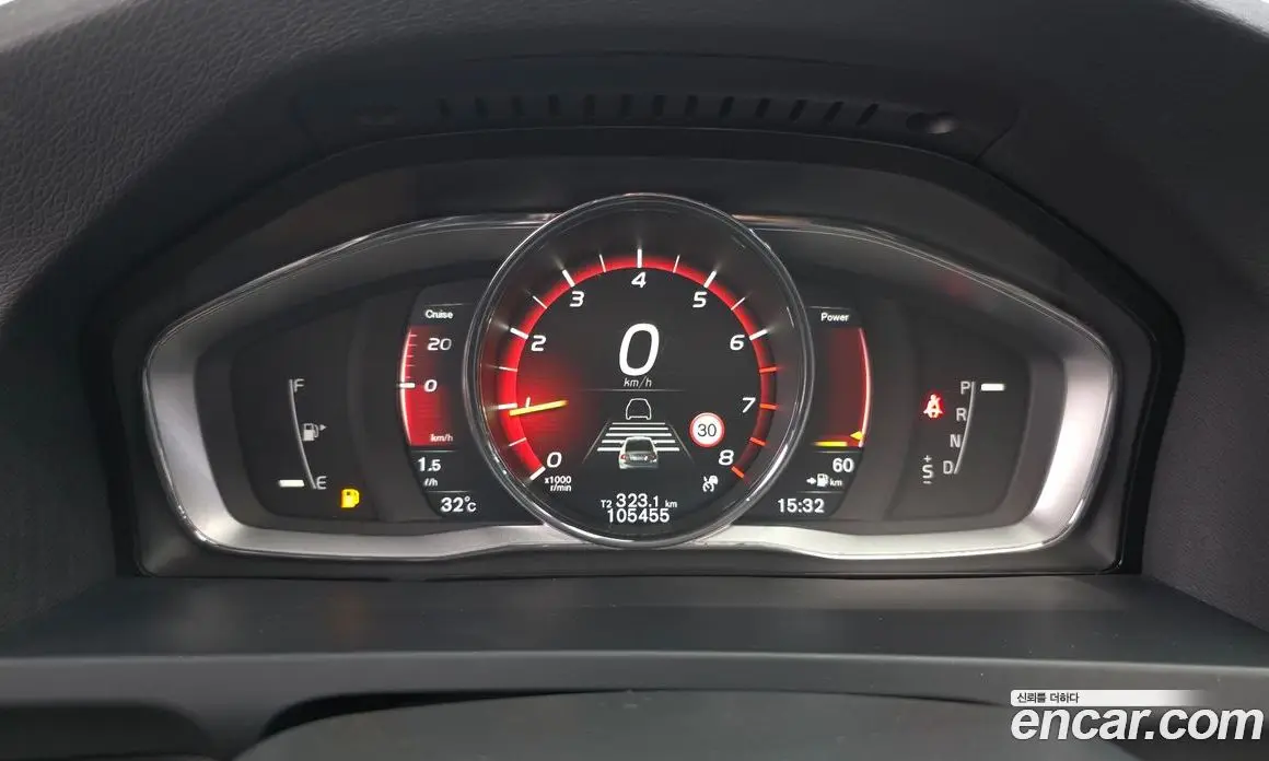 Volvo S60 2017 2.0 автомат (гидро), фото 8