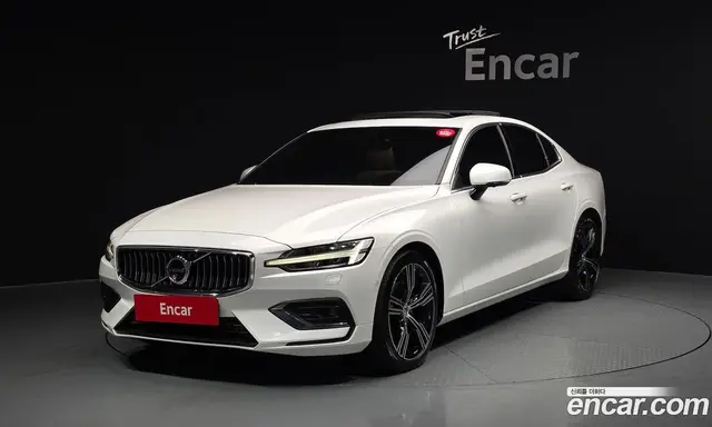 Volvo S60, 2020, 68 402 км