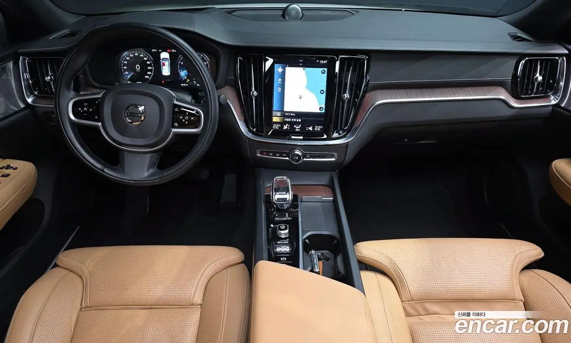 Volvo S60 2020 2.0 автомат (гидро), фото 10 Volvo S60 2020 2.0 автомат (гидро), фото 10