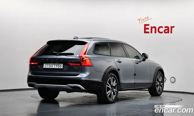 Volvo V90, 2020, 70 160 км