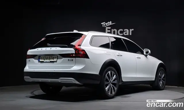 Volvo V90 2024 2.0 автомат (гидро), миниатюра 2 Volvo V90 2024 2.0 автомат (гидро), миниатюра 2
