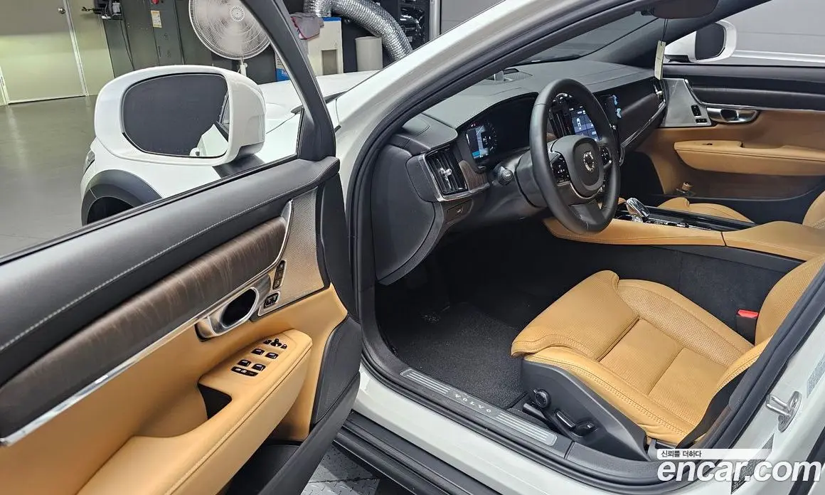 Volvo V90 2024 2.0 автомат (гидро), фото 13 Volvo V90 2024 2.0 автомат (гидро), фото 13