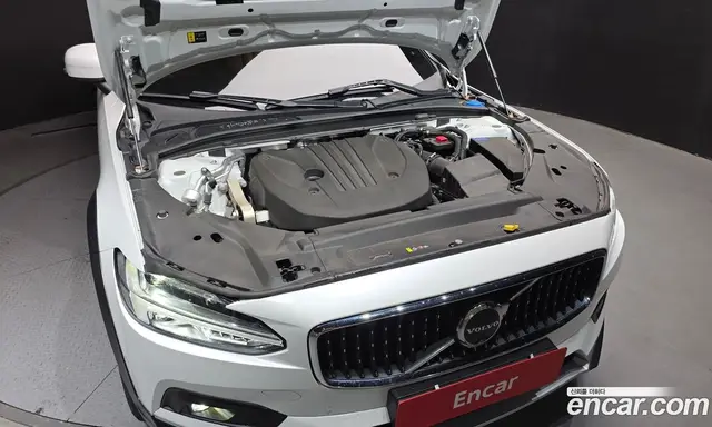 Volvo V90 2024 2.0 автомат (гидро), миниатюра 6 Volvo V90 2024 2.0 автомат (гидро), миниатюра 6