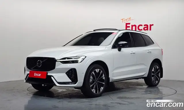 Volvo XC60, 2025, 25 643 км