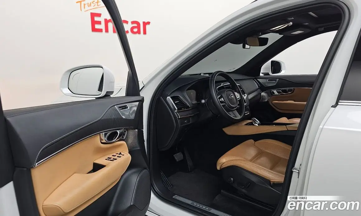Volvo XC90 2022 2.0 автомат (гидро), фото 13 Volvo XC90 2022 2.0 автомат (гидро), фото 13