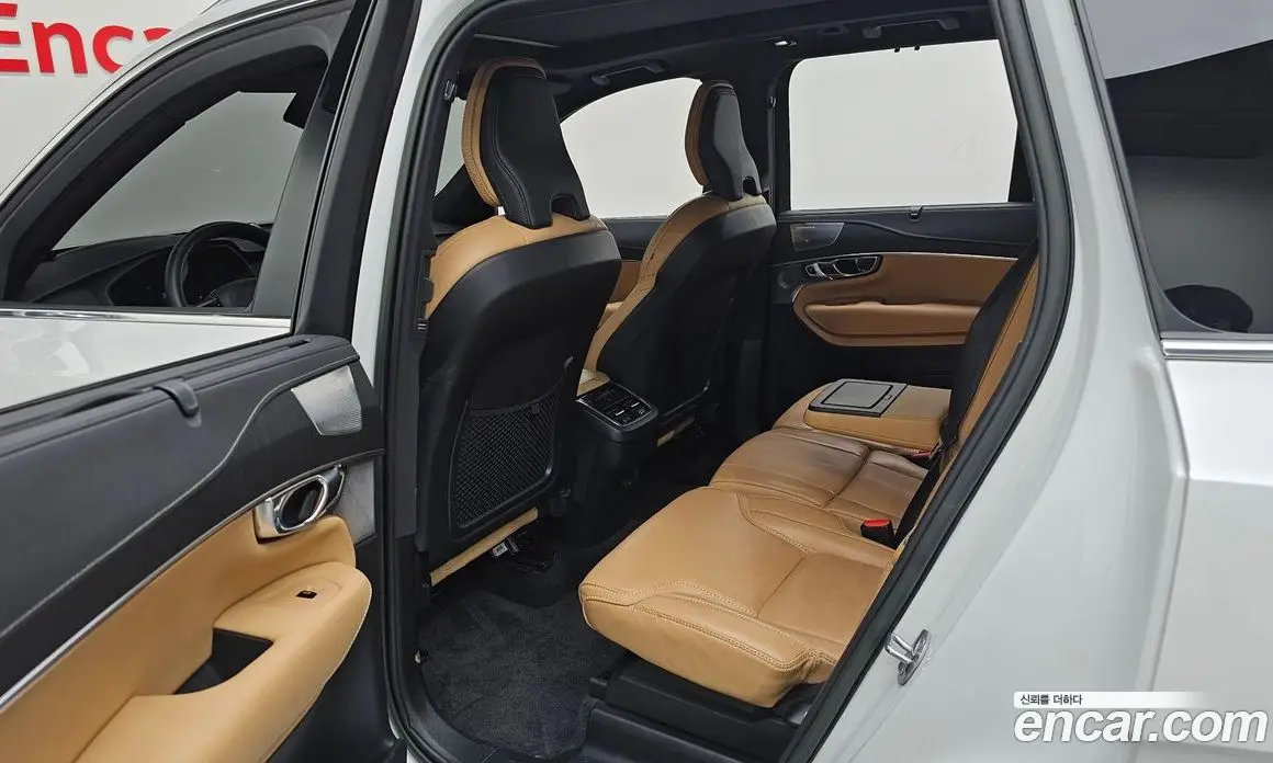Volvo XC90 2022 2.0 автомат (гидро), фото 17 Volvo XC90 2022 2.0 автомат (гидро), фото 17